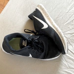 Black Nike Free shoes